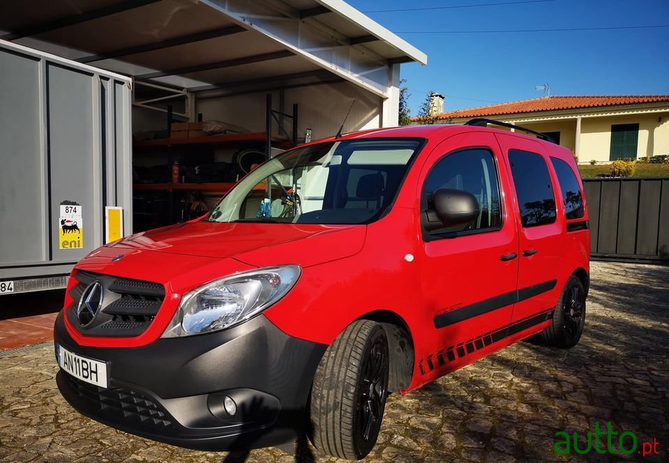 2014' Mercedes-Benz Citan photo #1