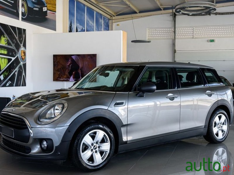 2019' MINI Clubman One D photo #1