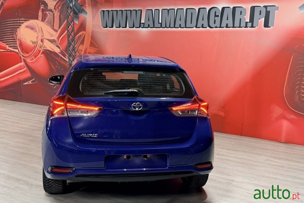 2018' Toyota Auris 1.33 Vvt-I Active+Ac photo #4