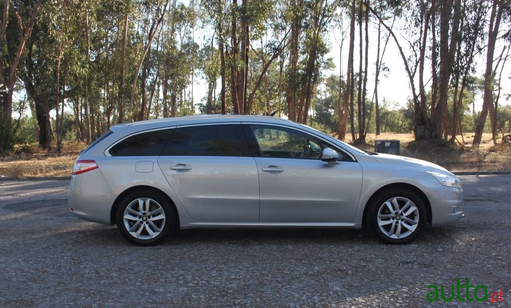 2011' Peugeot 508 Sw photo #6