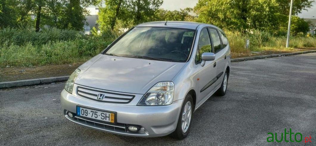 2001' Honda Stream photo #4