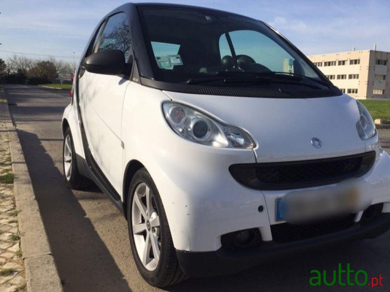 2009' Smart Fortwo 1.0 Mhd Pulse71 photo #2