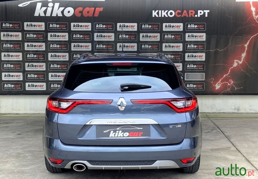 2017' Renault Megane Sport Tourer photo #6