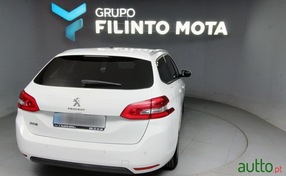 2020' Peugeot 308 Sw photo #3