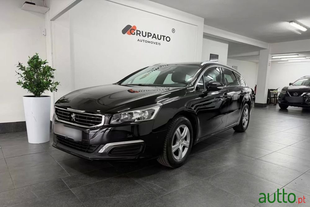 2017' Peugeot 508 Sw photo #1