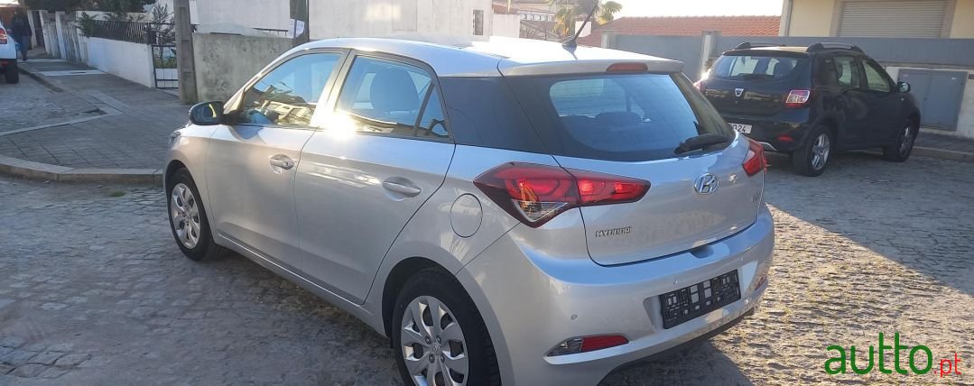 2016' Hyundai i20 photo #4