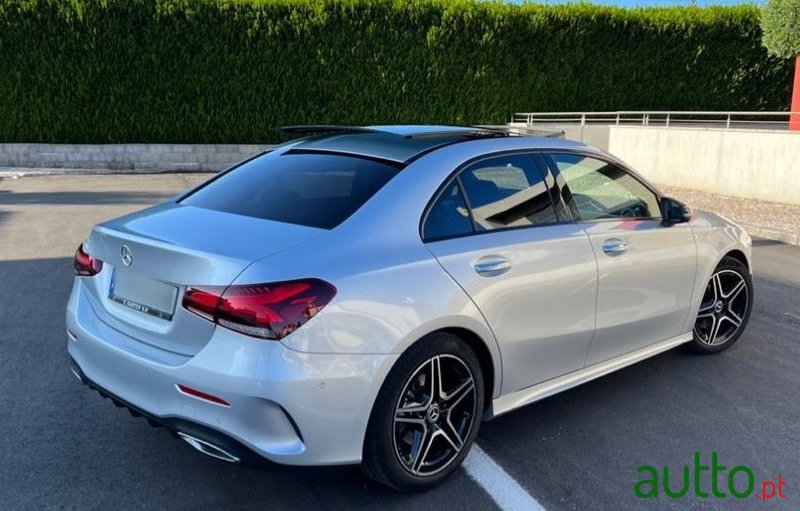 2021' Mercedes-Benz A 200 Amg Line Aut. photo #3