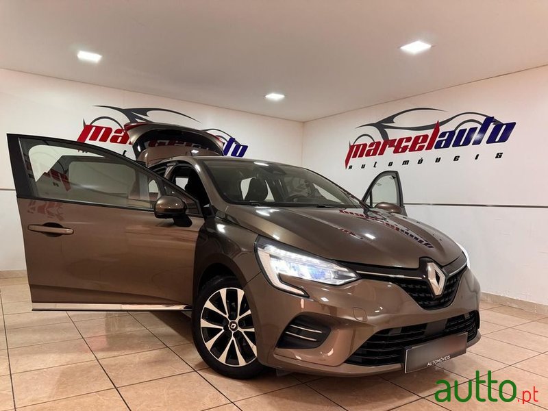 2020' Renault Clio 1.0 Tce Intens photo #4