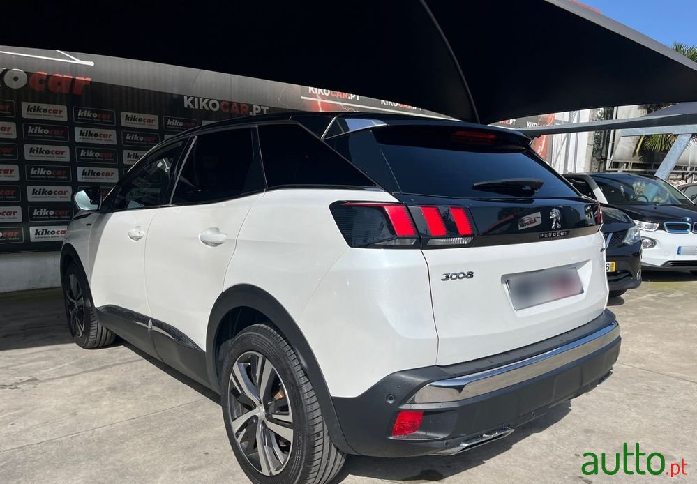 2020' Peugeot 3008 photo #5