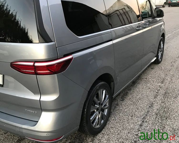 2022' Volkswagen Multivan photo #5