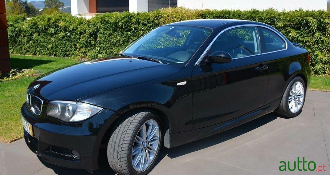 2008' BMW 120 Coupé Pack M photo #1