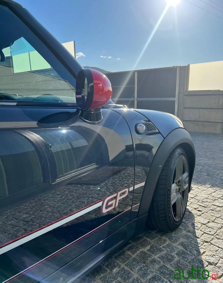 2013' MINI John Cooper Works Coupé photo #3