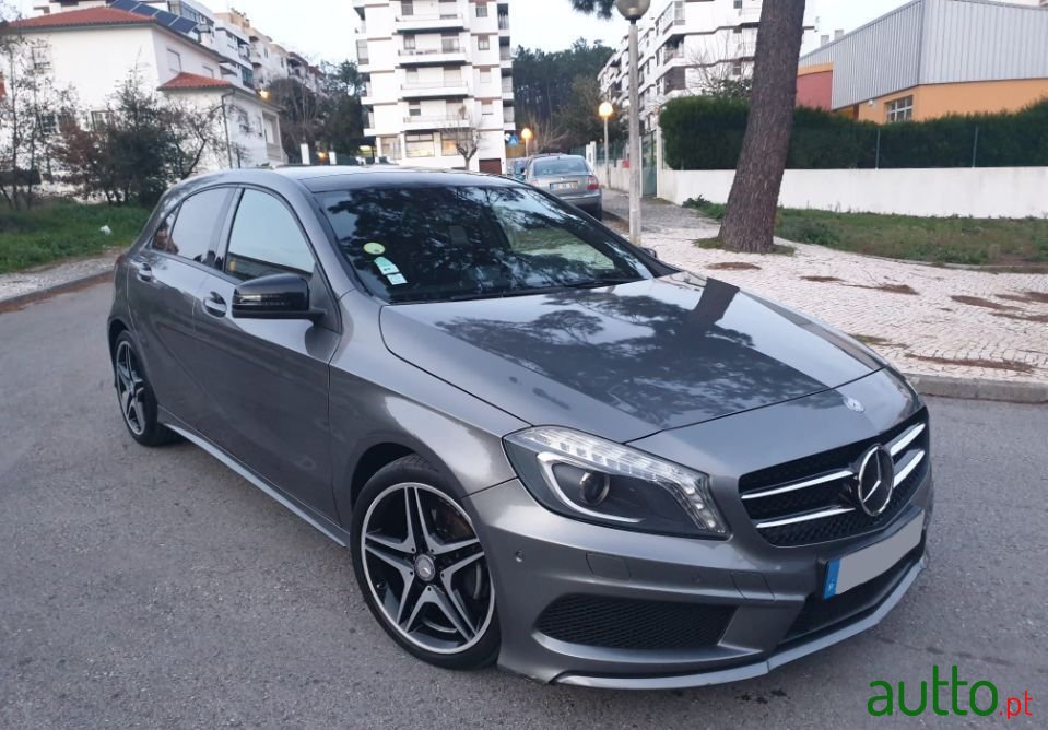 2013' Mercedes-Benz A-200 photo #1