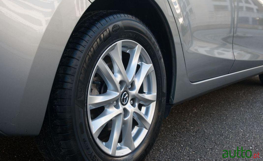 2016' Mazda 3 1.5 Evolve Hs Navi photo #1