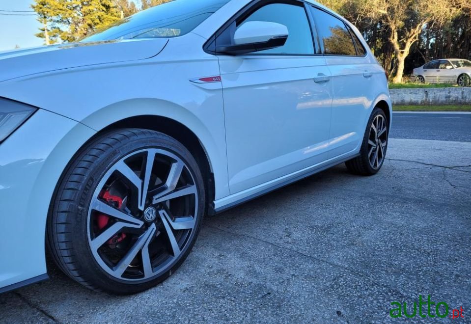 2018' Volkswagen Polo photo #1