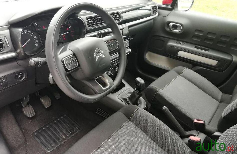 2018' Citroen C3 photo #2