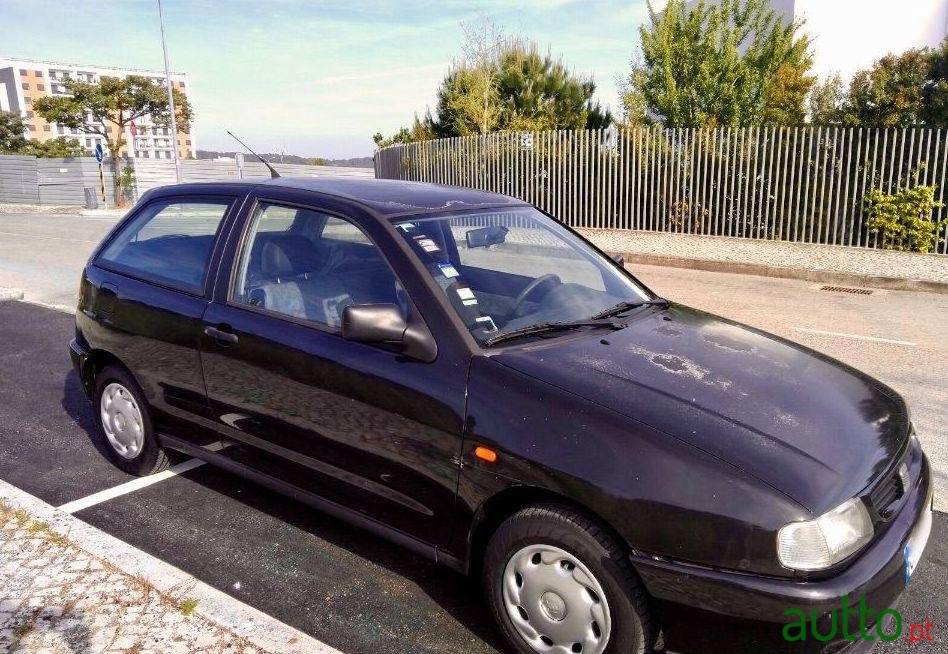 1998' SEAT Ibiza Latino 1.9D photo #1