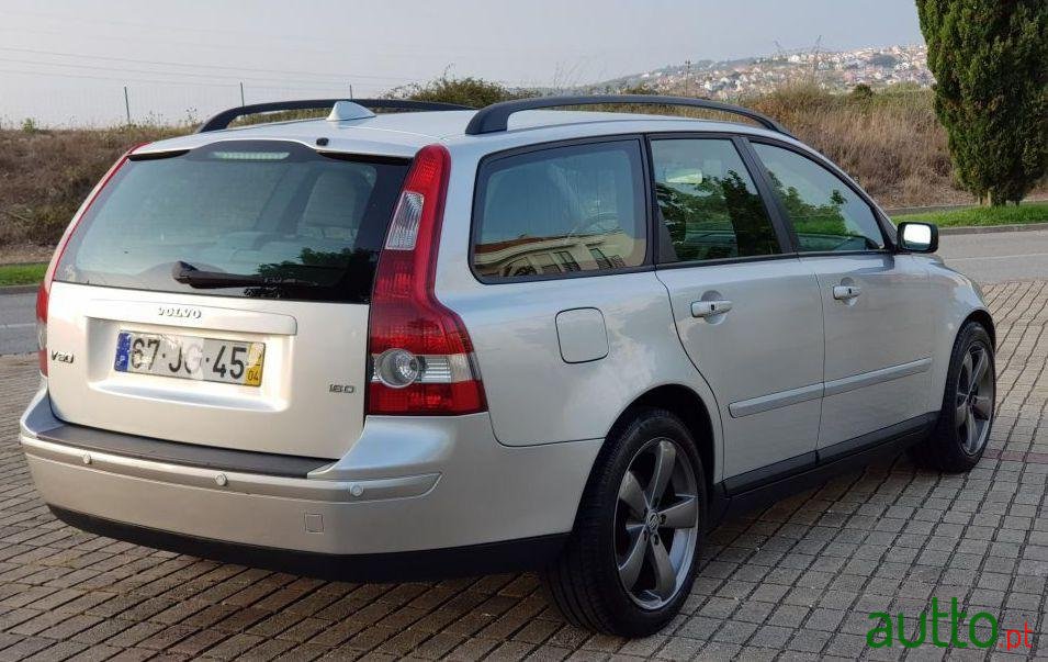 2006' Volvo V50 photo #2