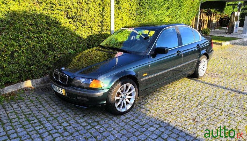 2001' BMW 320 Cx. Automática photo #1