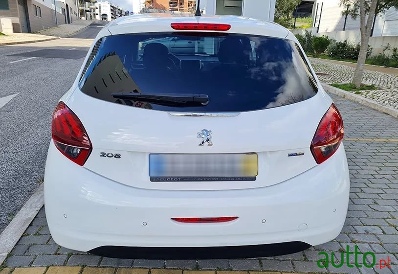 2016' Peugeot 208 photo #5