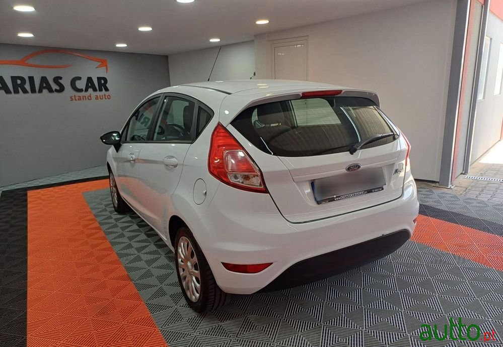 2017' Ford Fiesta 1.0 Ti-Vct Trend photo #6