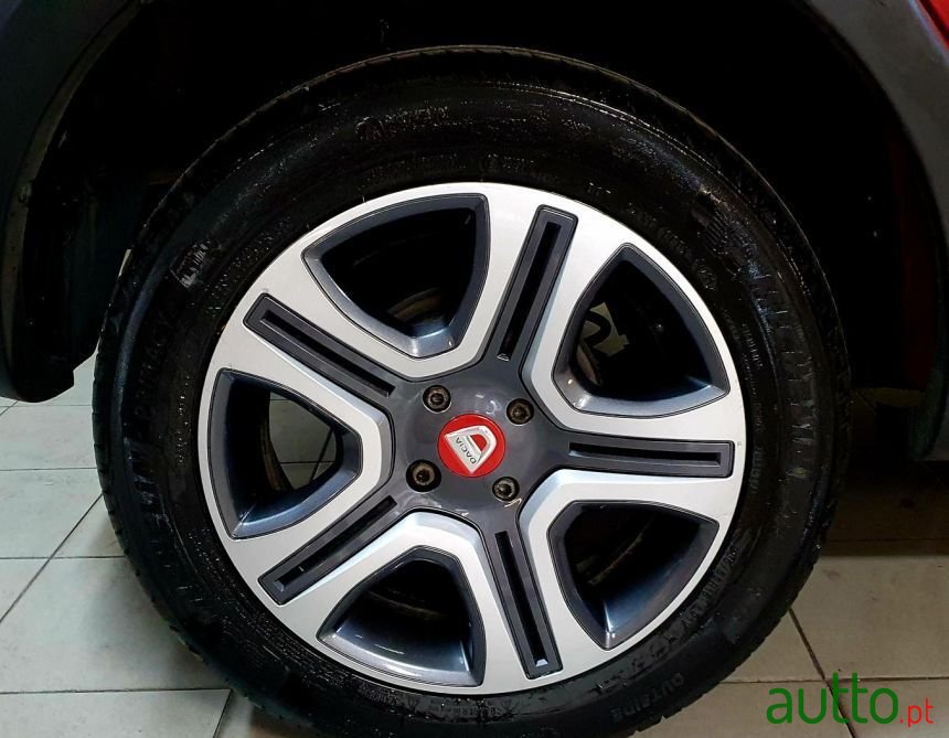 2019' Dacia Sandero Stepway photo #5