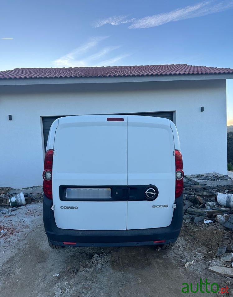 2014' Opel Combo photo #4