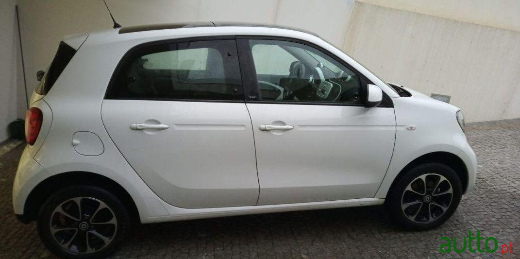 2015' Smart Forfour Prime photo #1