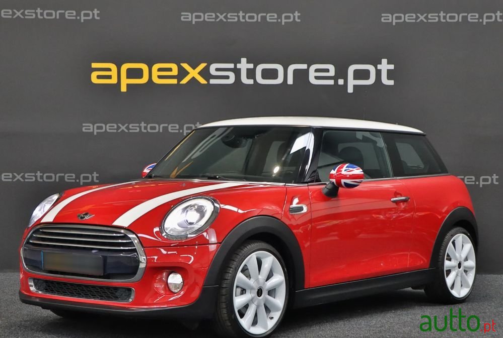 2014' MINI Cooper 3 Portas photo #1