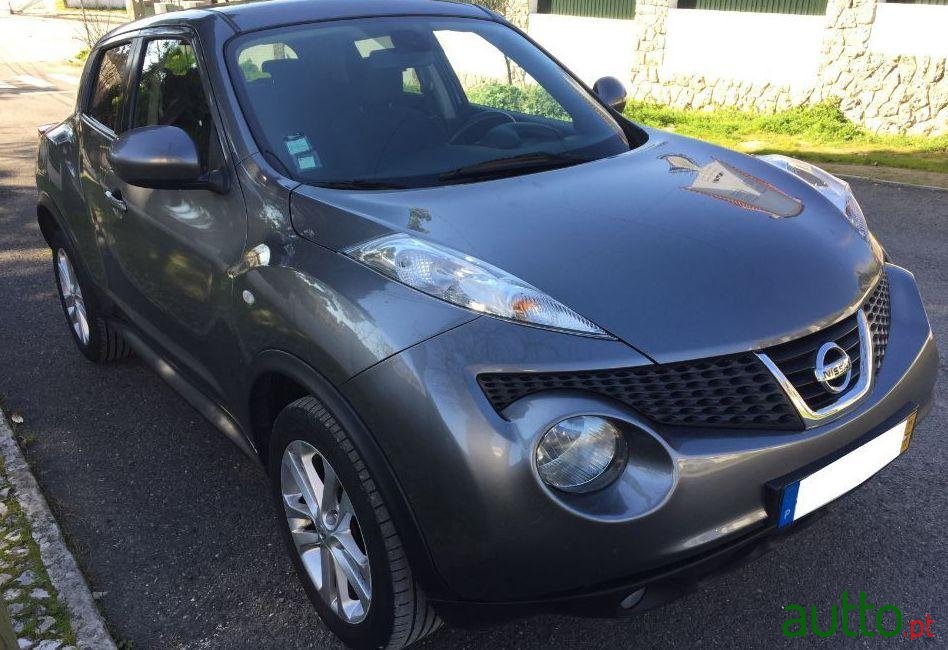 2011' Nissan Juke photo #2