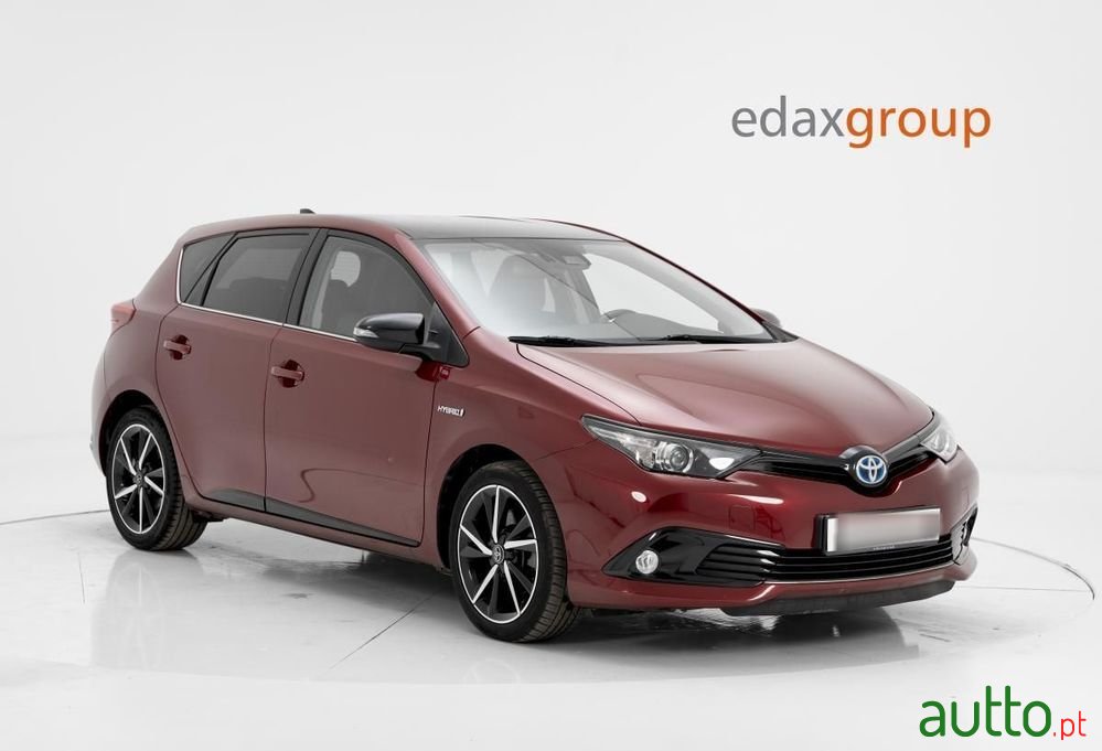 2018' Toyota Auris photo #1