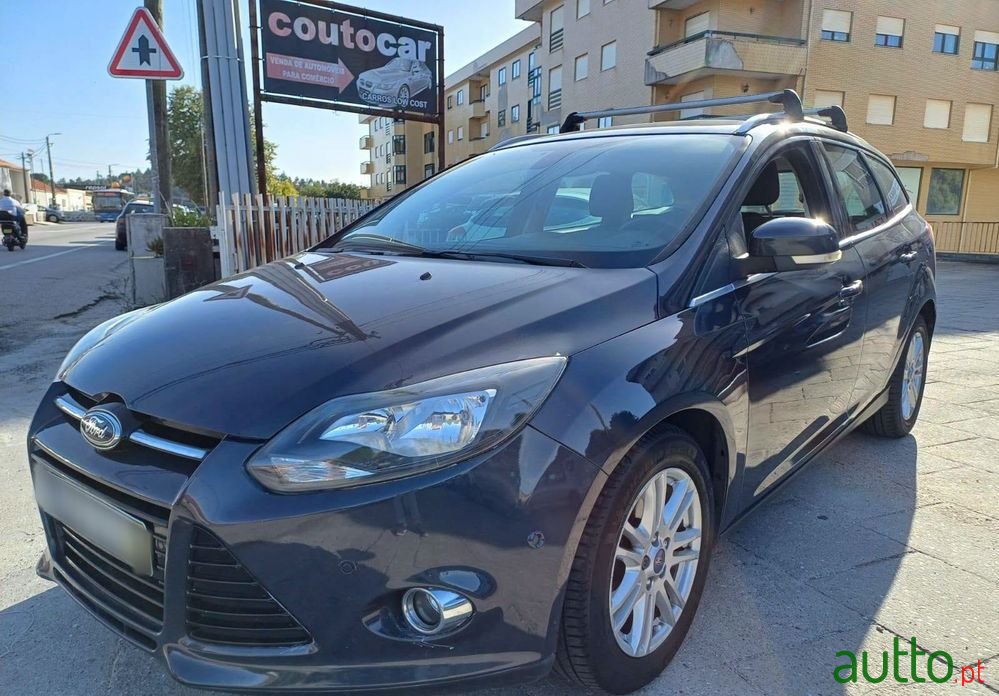 2013' Ford Focus Sw photo #1