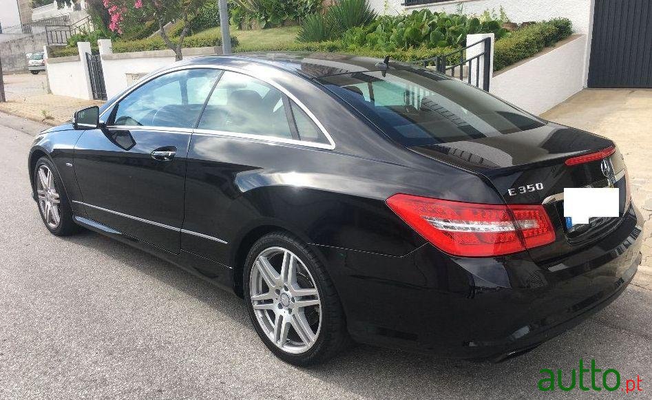 2010' Mercedes-Benz E-350 Cdi photo #2