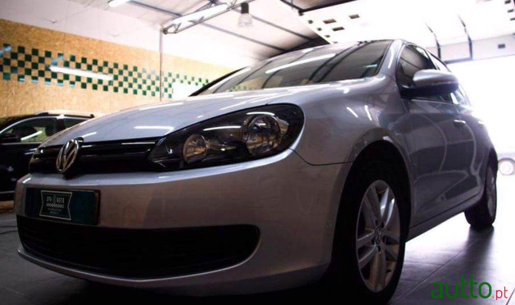 2009' Volkswagen Golf Vi 1.6Tdi photo #2
