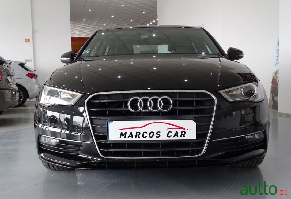 2015' Audi A3 Limousine photo #1