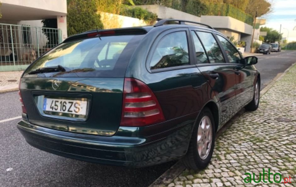 2001' Mercedes-Benz 200 photo #4