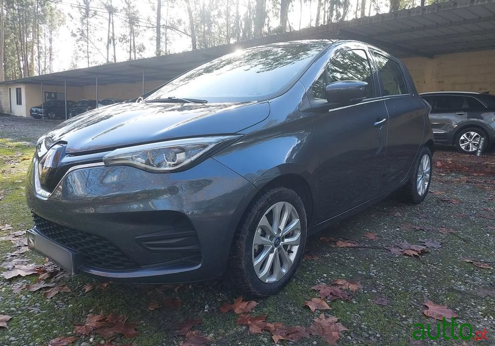 2021' Renault Zoe Exclusive 50 photo #1