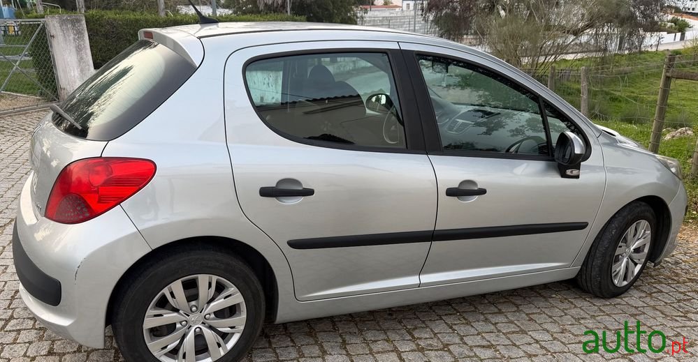 2007' Peugeot 207 photo #6