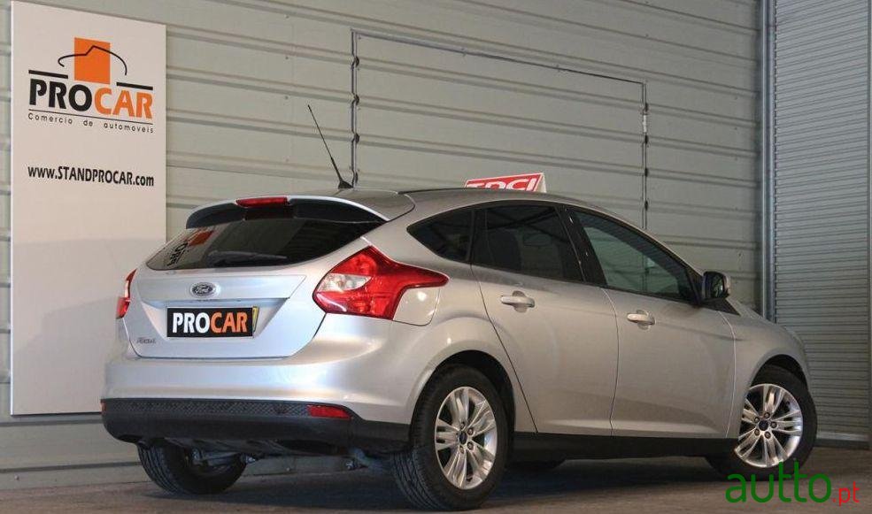2011' Ford Focus 1.6 Tdci Trend photo #1