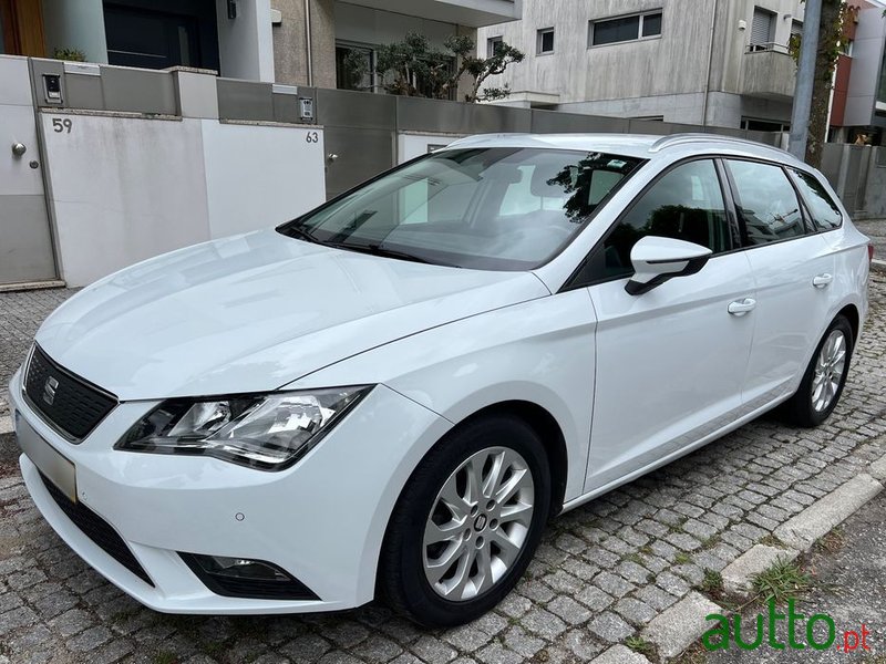 2017' SEAT Leon St photo #1