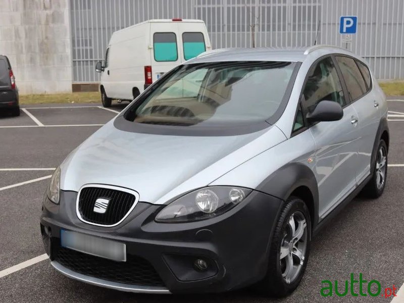2008' SEAT Altea Freetrack 2.0 Tdi T4 photo #1