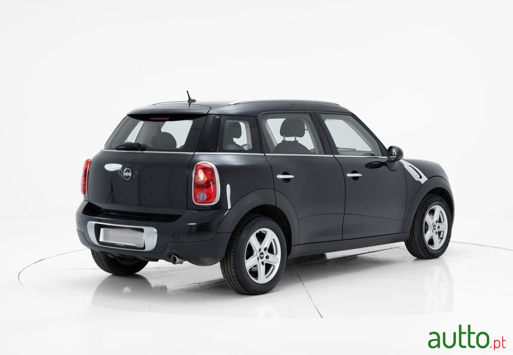 2014' MINI Countryman photo #3