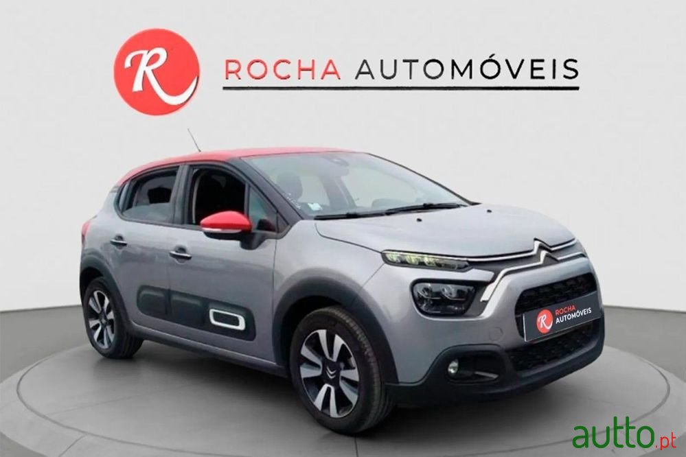 2021' Citroen C3 1.2 Puretech Shine photo #3
