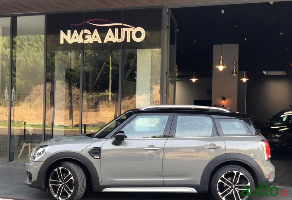 2017' MINI Countryman photo #3