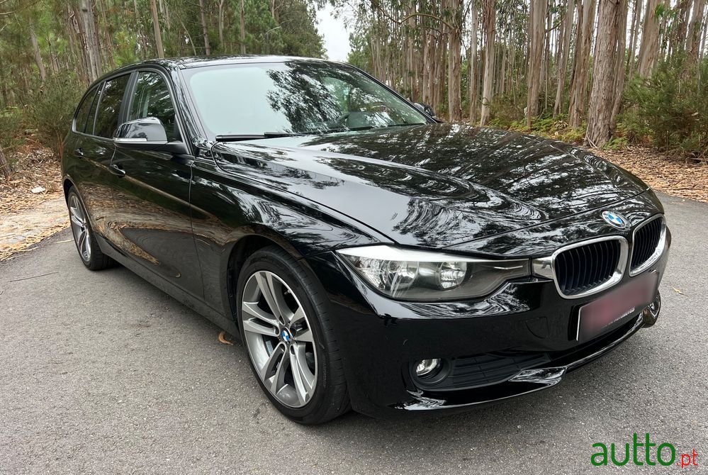 2015' BMW Série 3 D Touring photo #4