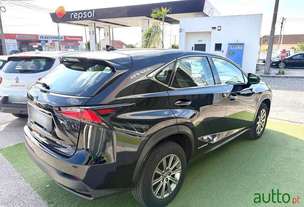 2016' Lexus NX Executive Plus photo #6