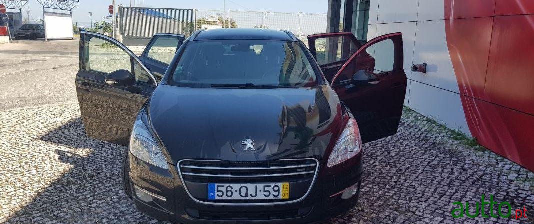 2012' Peugeot 508 Sw photo #2
