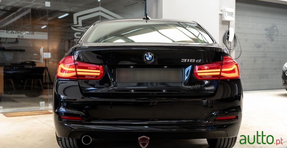 2017' BMW Série 3 D Aut. photo #6