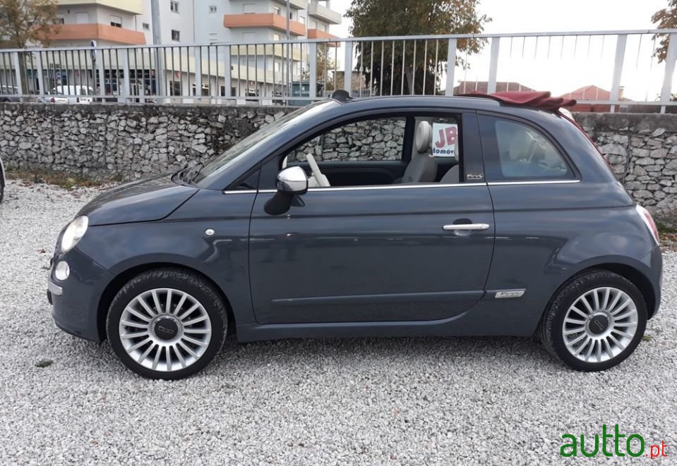 2011' Fiat 500C Nacional photo #3
