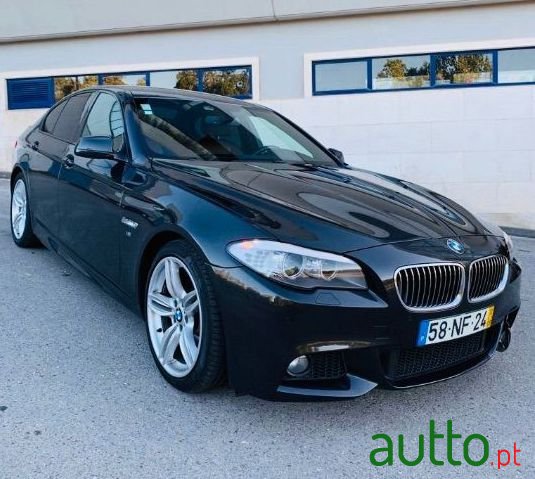 2012' BMW 520 photo #3